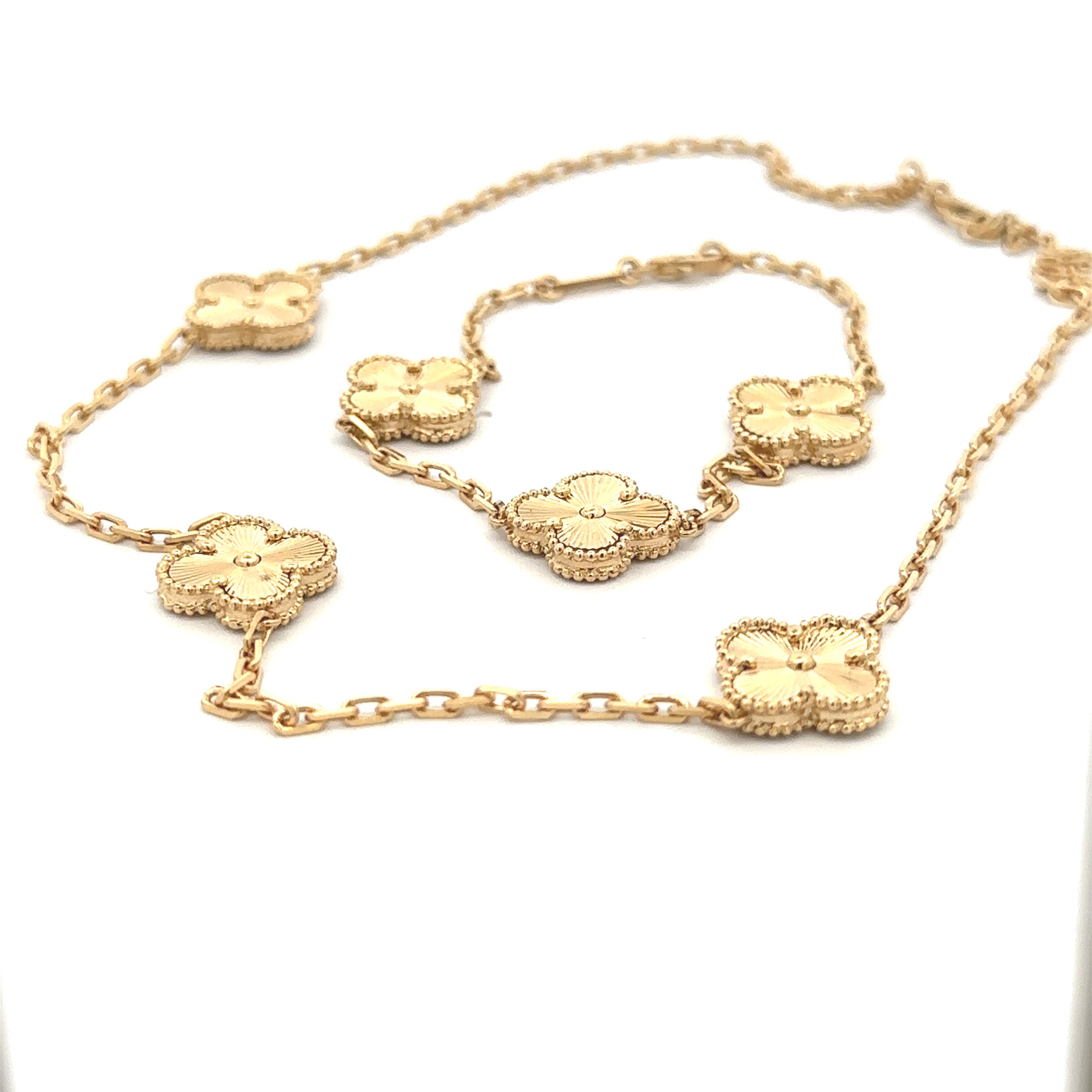 Large Clover 18K Yellow Gold Bracelet