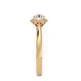 Bague de fiançailles solitaire avec diamant rond halo