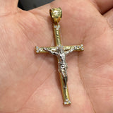Pendentif Croix Jésus Blanc Brillant Or 10K