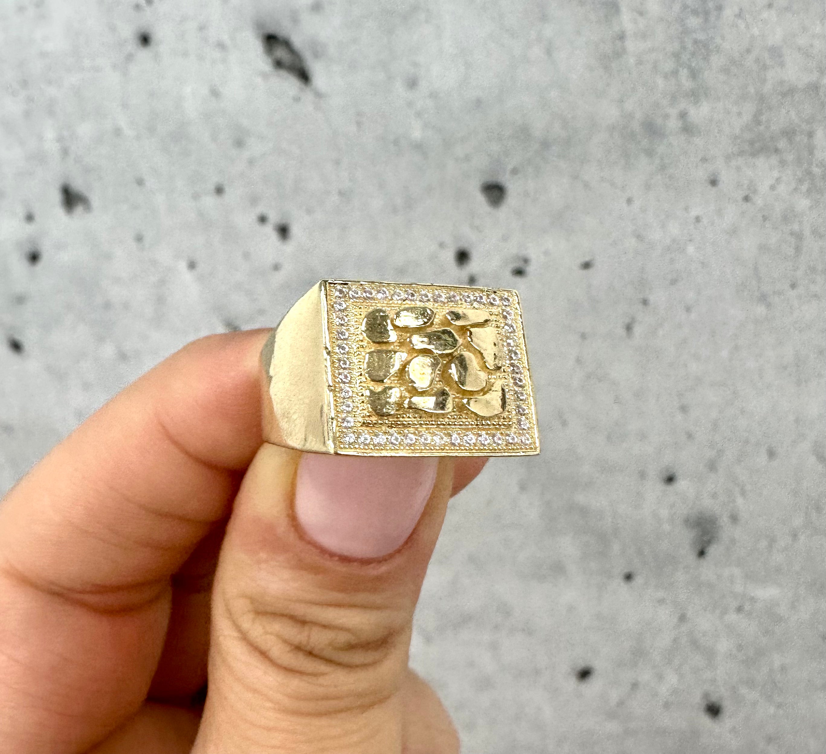 Rock Ring 10K Gold