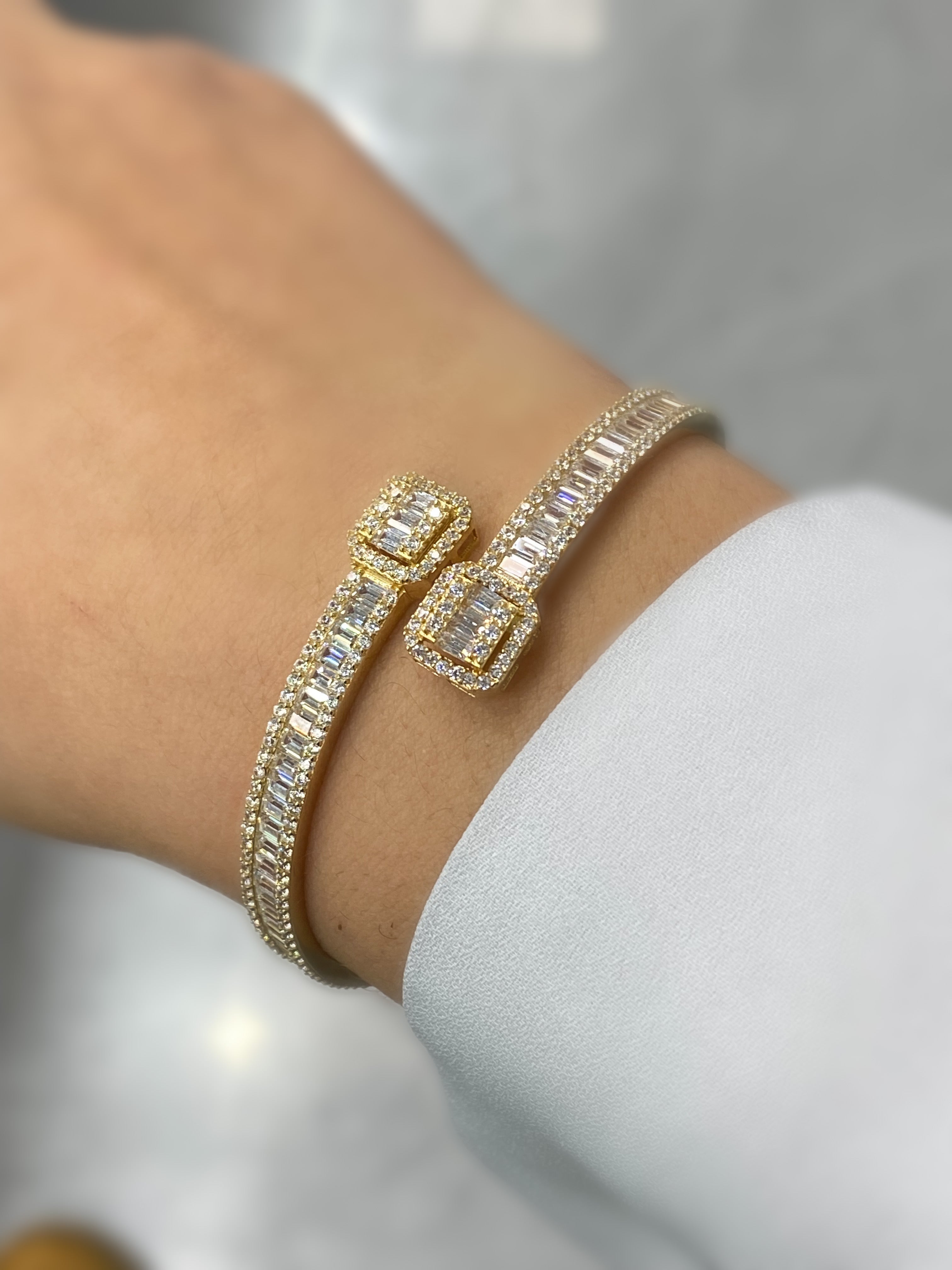 Bling Bangle Bracelet 10K Gold