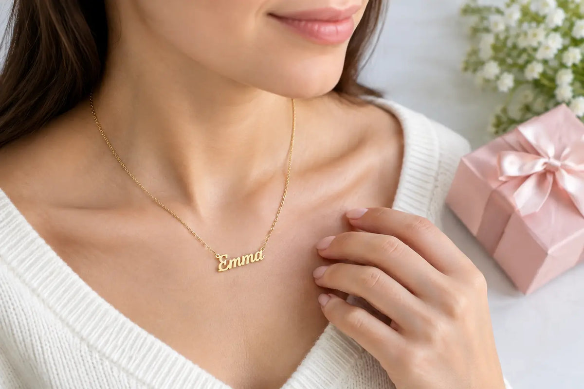 Name Necklaces That Make Every Gift Personal