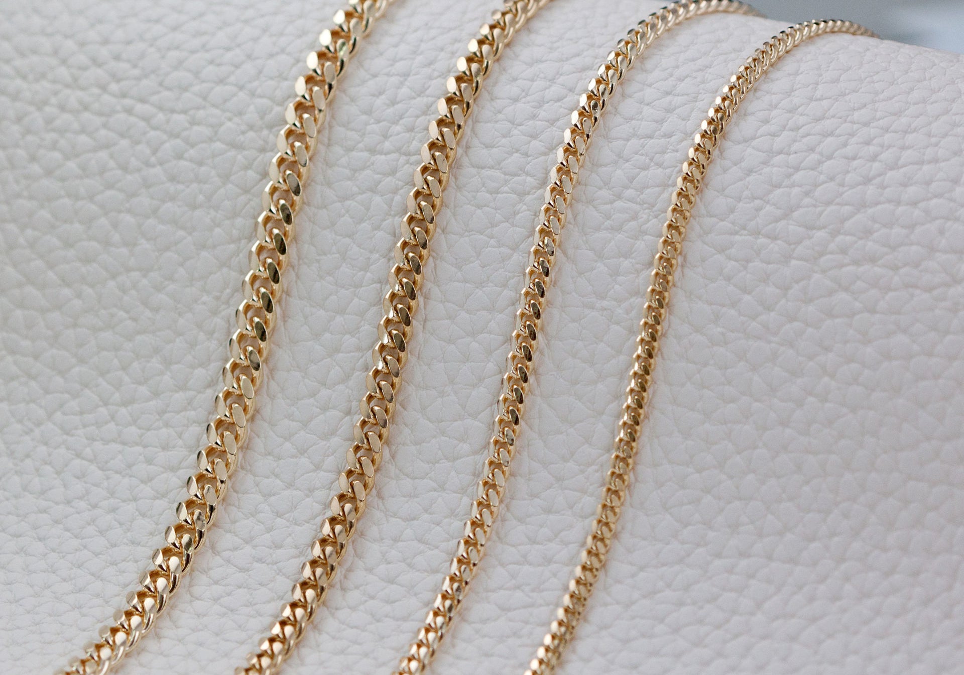 10K Solid Gold Cuban Chain 2.85mm