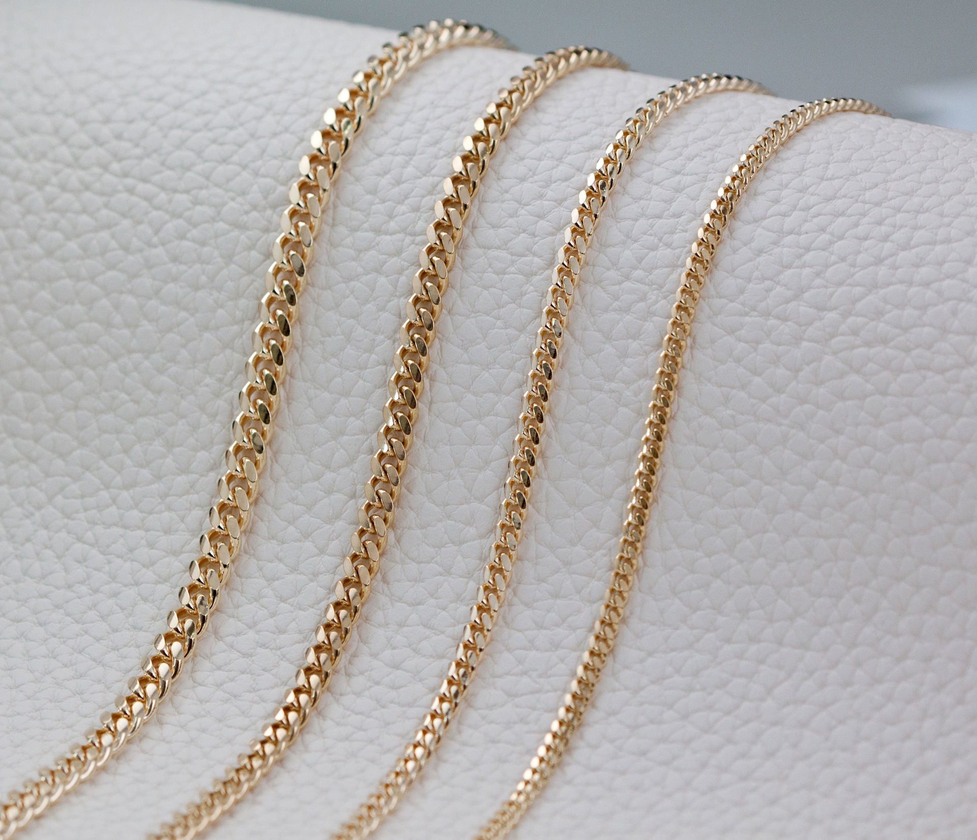 Chaîne cubaine en or massif 10 carats de 2,85 mm