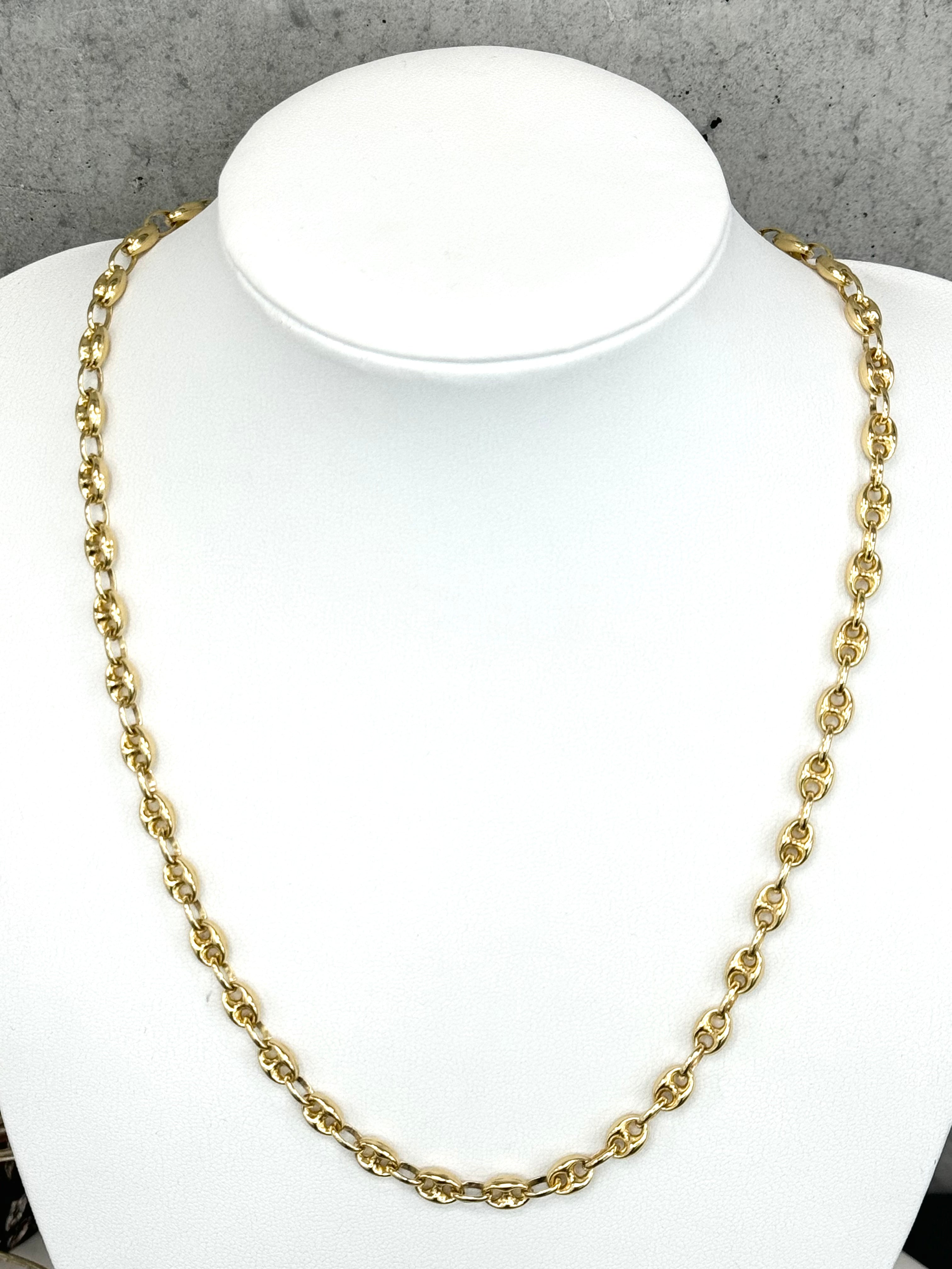 Golden men chain clearance