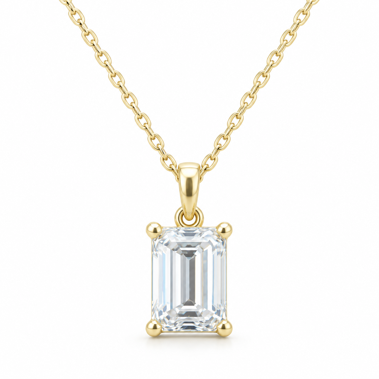 Collier en or 14 carats avec halo de diamants