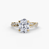 The Twisted Pavé Solitaire