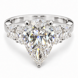 Bague à diamants poire et ovales — BeJolie Éclat