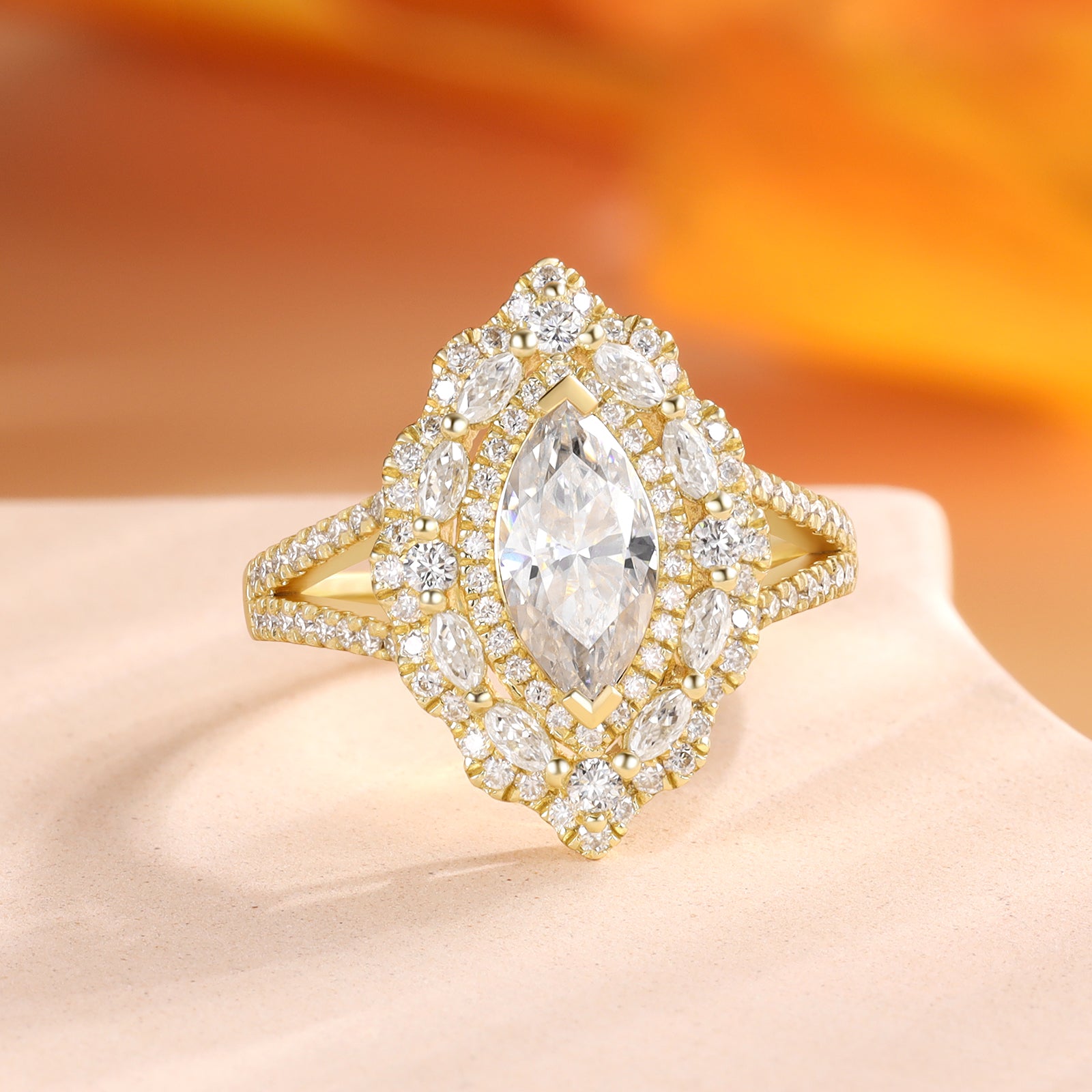 Marquise Shape18K Gold Ring