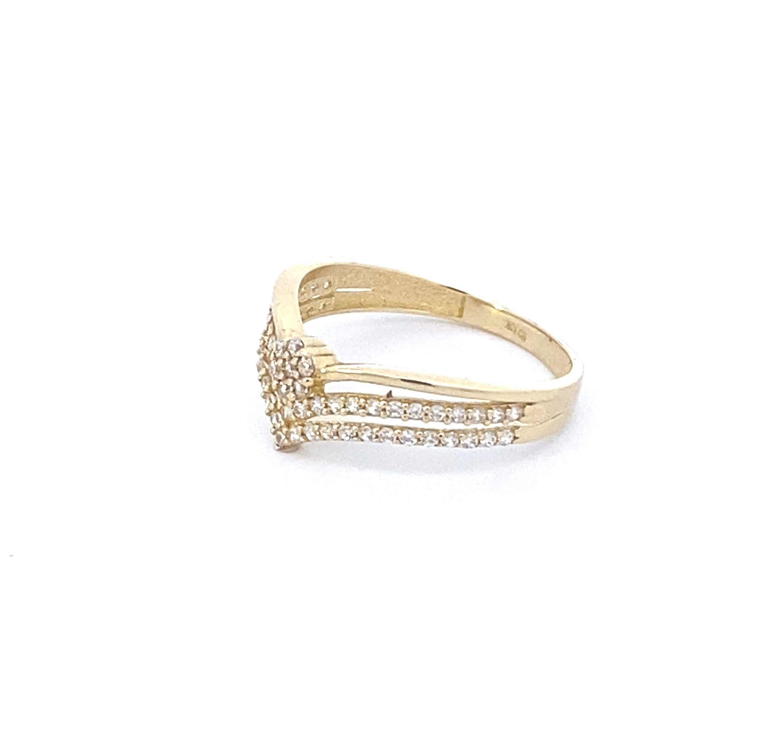 Beatrix Ring 10K Gold