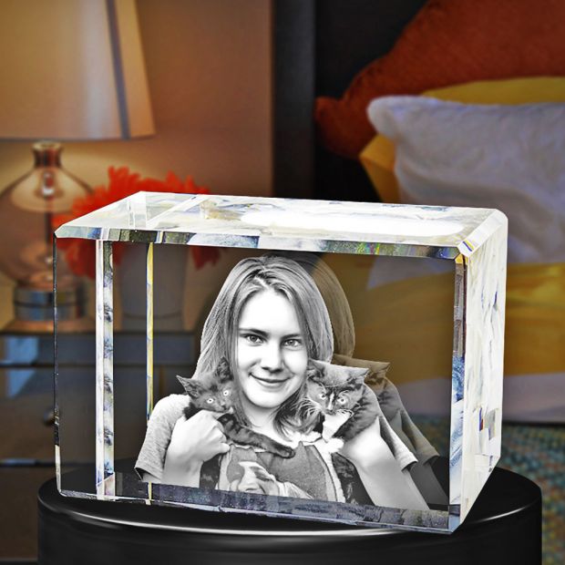 3D Crystal Rectangle Wide 8x5cm 1-2 people